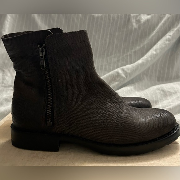 Frye Natalie Double Zip Womens Brown Charcoal Ankle Boots Bootie 78491 Size 6.5B - Picture 3 of 14